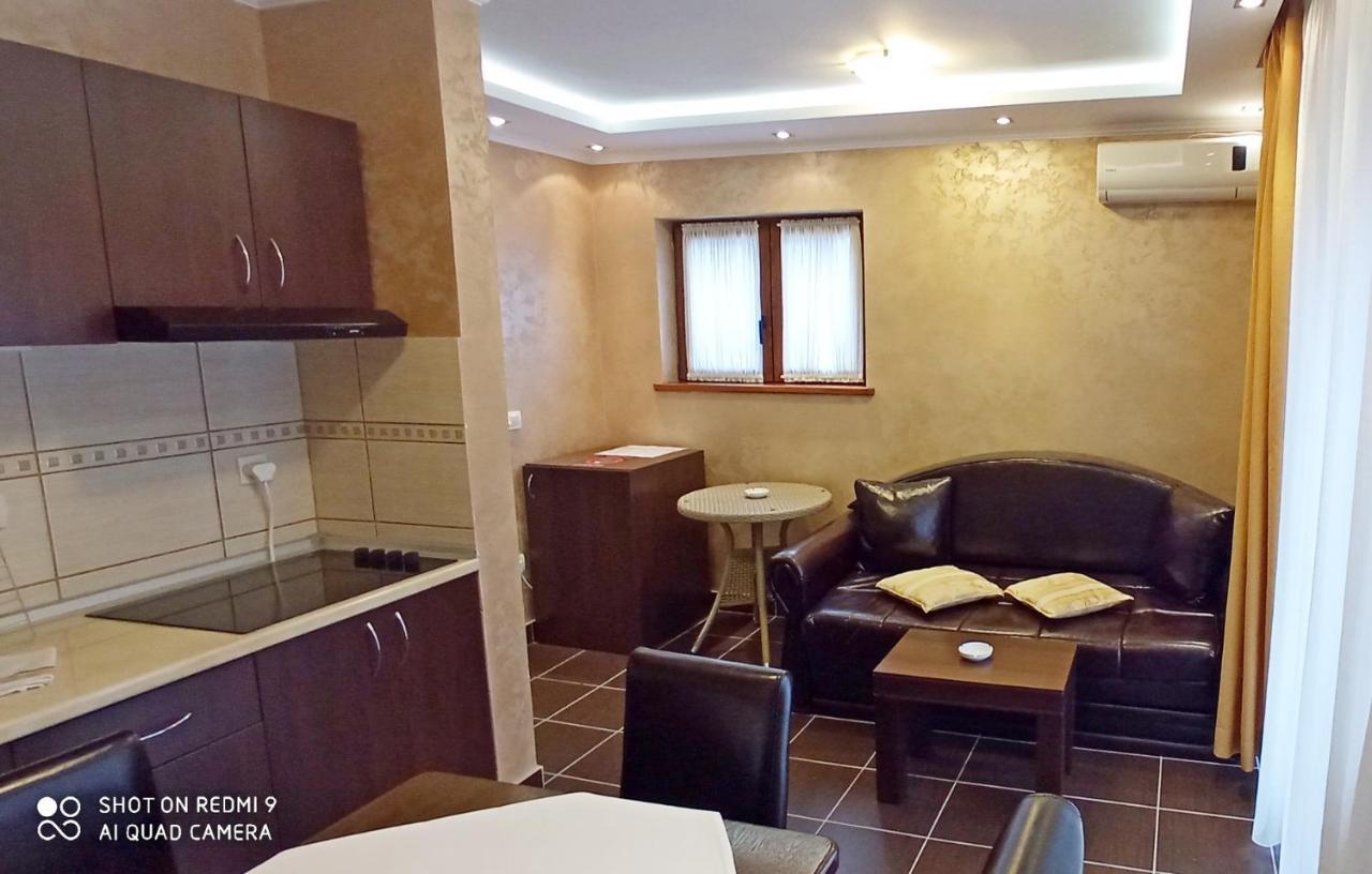 Konaciste Zlatibor Aparthotel Exteriör bild