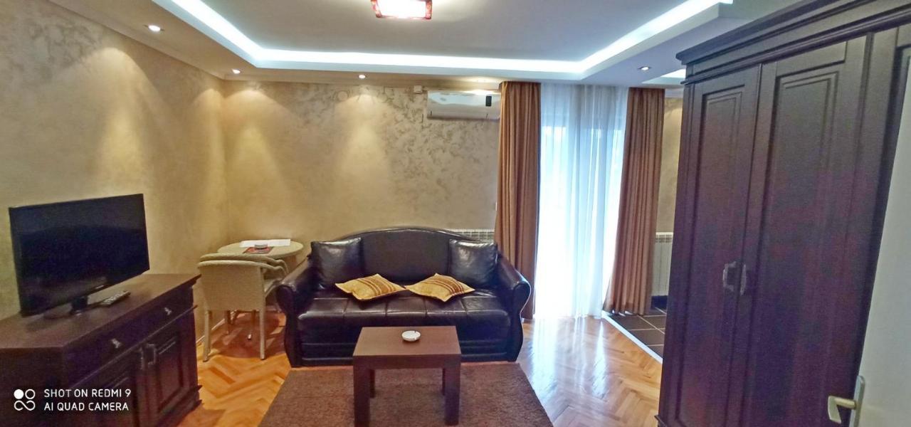 Konaciste Zlatibor Aparthotel Exteriör bild